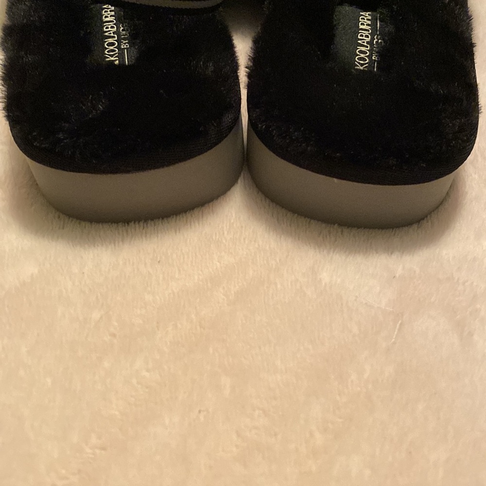 Euc Koolaburra By Ugg Slides - image 3